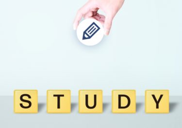 IC資格試験を受験するにあたって学校に通った方がいいのか